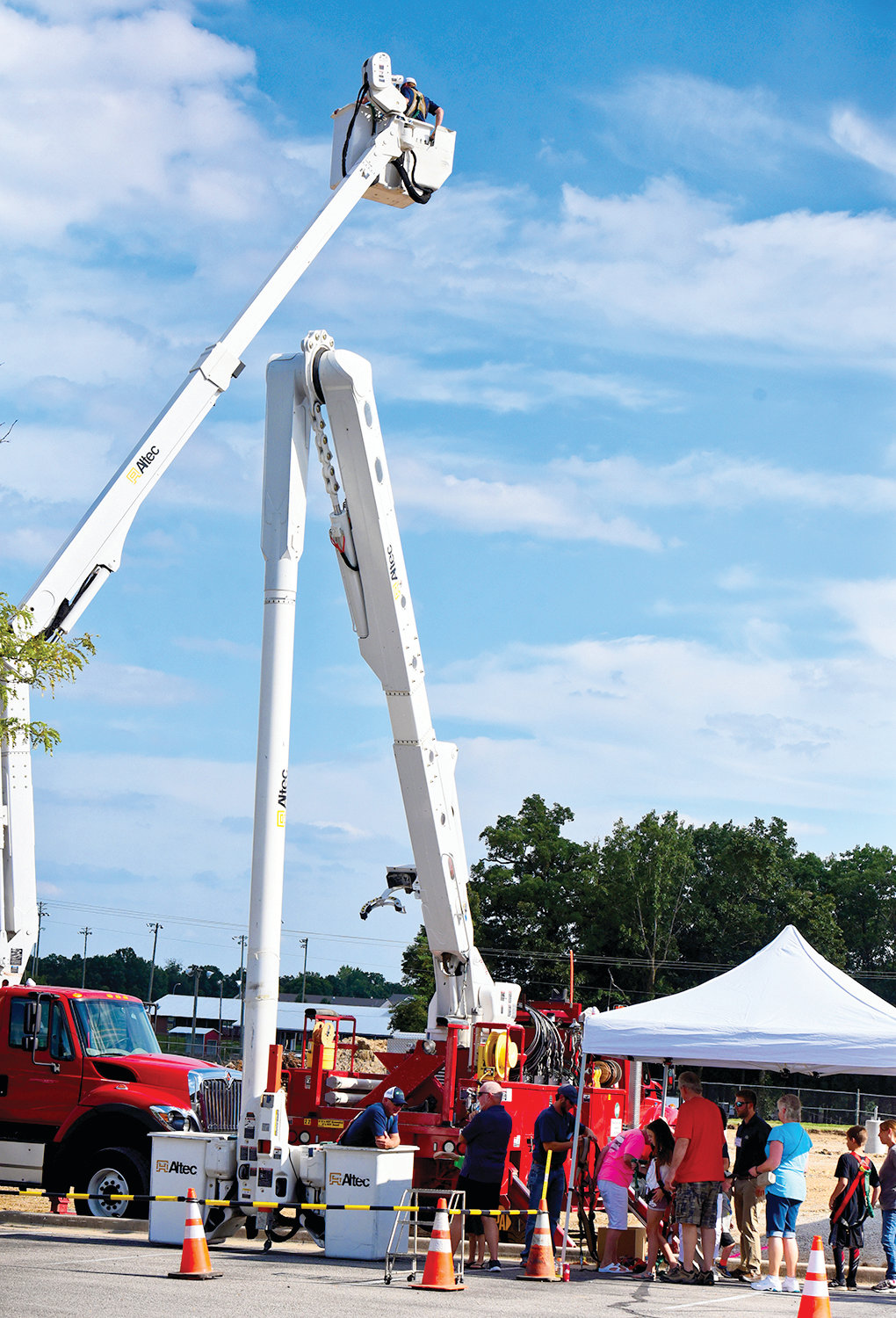 A beautiful blue sky provided the perfect scene for those interested in going up in a Three Rivers bucket truck at Friday’s annual meeting, held at State Technical College in Linn.