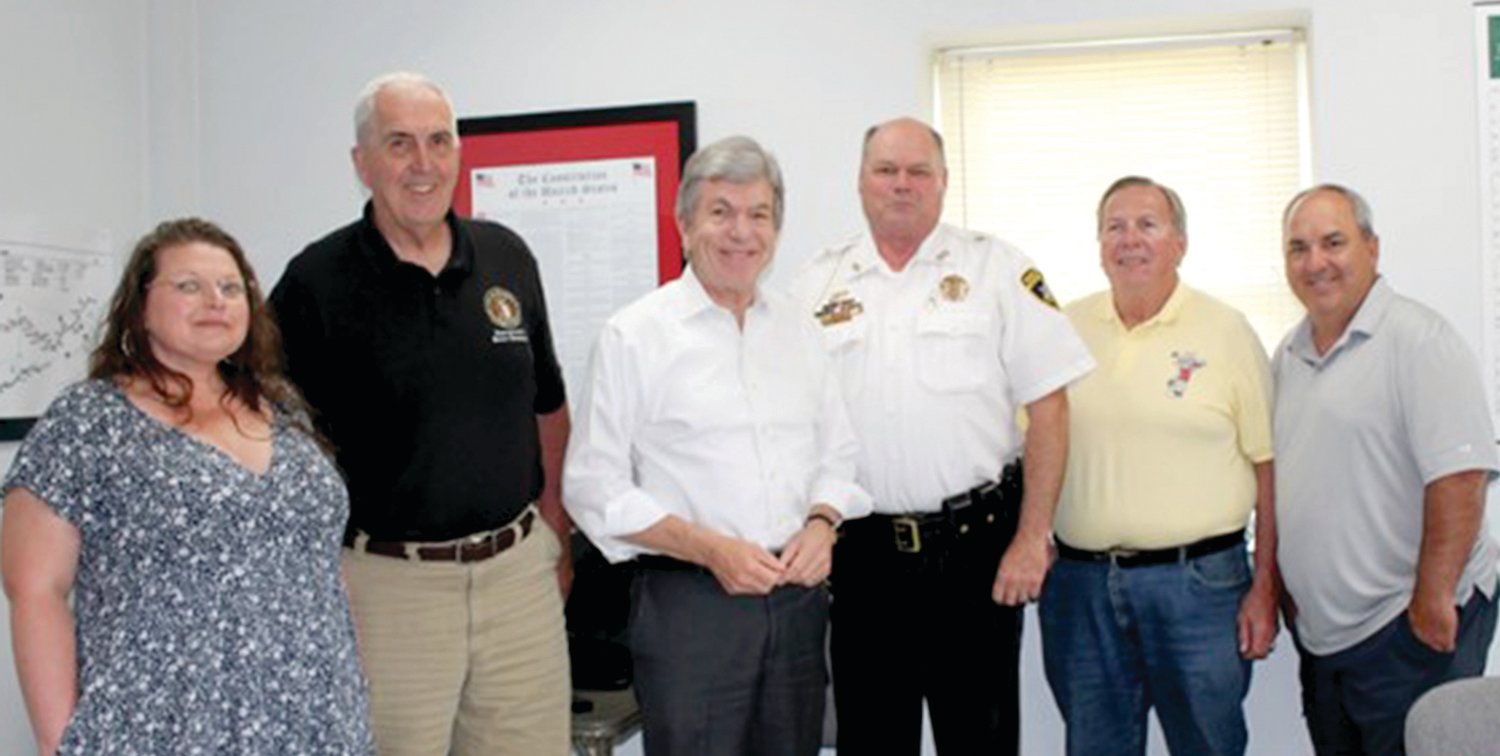 Missouri Senator Roy Blunt, center, met with local officials on Saturday at Freeburg to discuss a variety of issues. Shown with Blunt are, from left, Chamois Mayor Elise Brochu, Rep. Bruce Sassmann, Sheriff Mike Bonham, Osage County Presiding Commissioner Darryl Griffin, and Freeburg Mayor Darryl Haller.