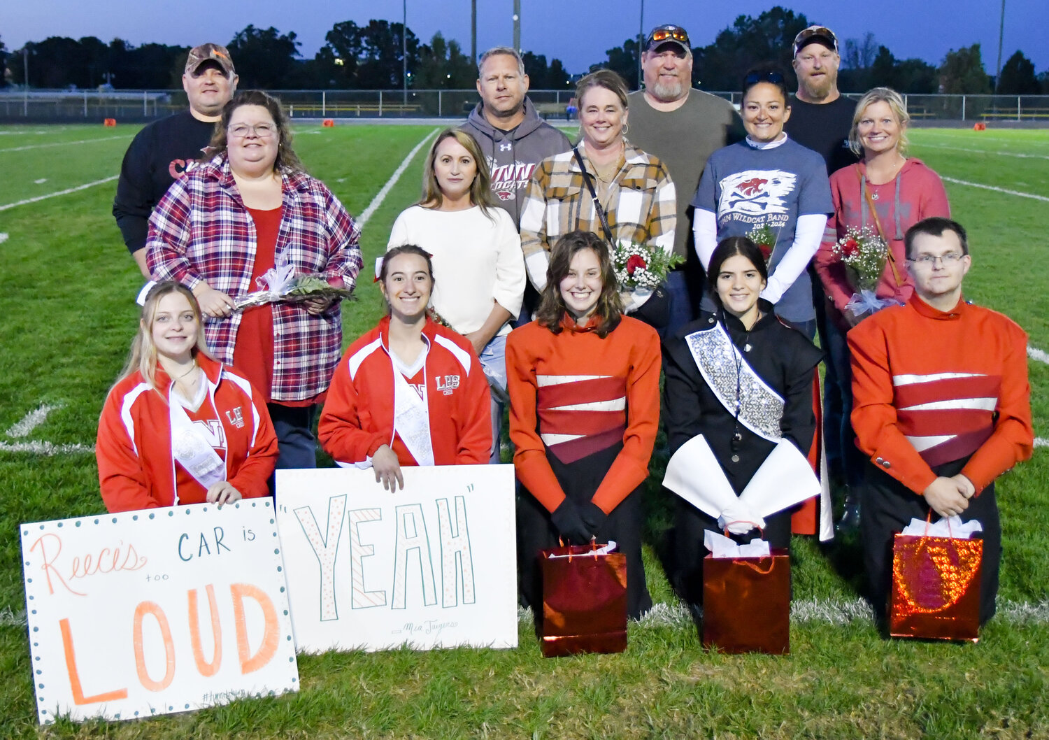 LINN cheer seniors honored at last week’s game against Russellville are Virginia (Reece) Griffith, daughter of Tina and George Griffith, and Mia Jaegers, daughter of Julie and Jason Jaegers. Band seniors are Reagan Klouzek, daughter of Naomi and Perry Klouzek, Natalie Ramsey, daughter of Angel and Shannon Linhardt, and Dylan Wibberg, son of Ron and Heather Wibberg. Not pictured is Aileen Blackburn, daughter of Andrea and Shane Blackburn.
Photo by Jacob Warden